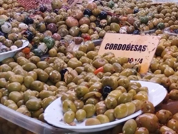 Tasting Malaga visiting its Markets