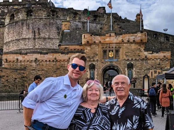 Half-Day Edinburgh City Tour in a Black Cab