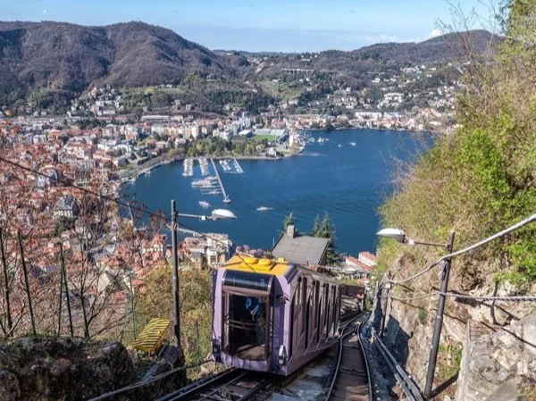 The City of Como and Brunate by Funicular - Half Day Private Tour