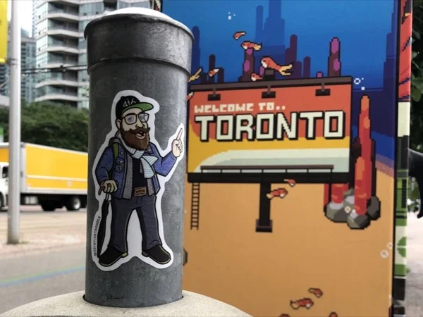 Toronto from Park to Park - Half Day Urban Hike along the Waterfront