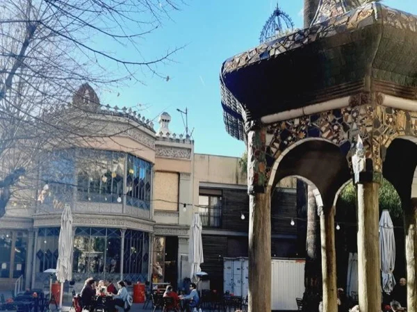 Half Day Barcelona off the beaten path tour: from Sants to Sarrià