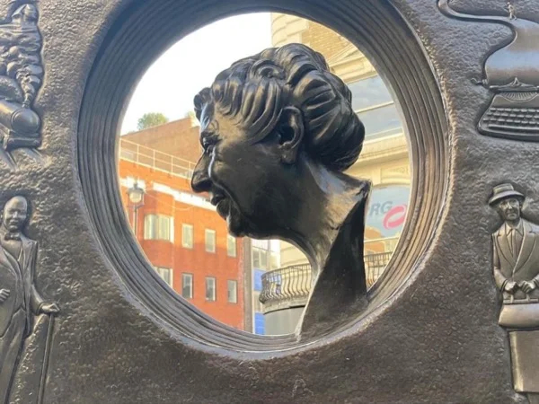 Women's London - Private Walking Tour
