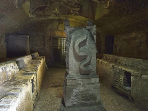 Underground Rome - Half Day Walking Tour with Private Guide