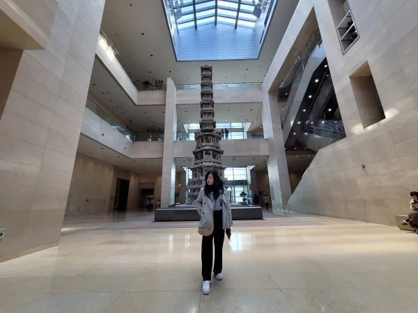 Yongsan & Itaewon Area Exploring in Seoul