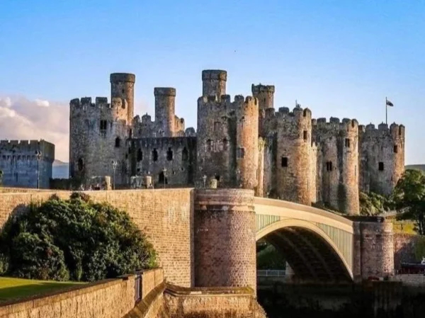 Conwy and Betws-y-Coed - Full Day Private Tour