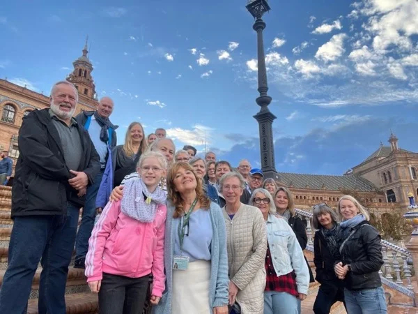 Best Highlights 2 HOURS + 30 minutes Tour in Seville