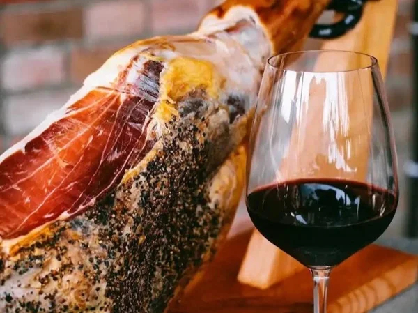 Culture of Cadiz Shore Excursion with Tapas & Wine Tasting