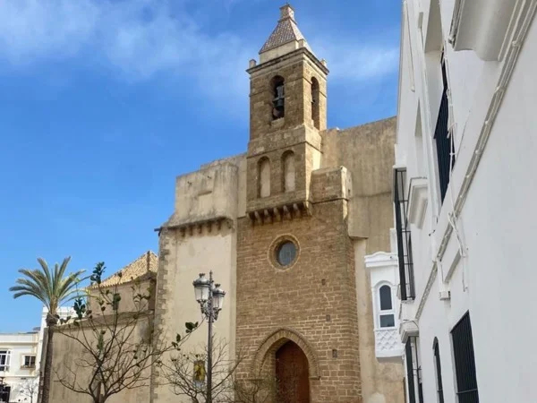 Bay of Cadiz &amp; White Village of Rota - Half Day Tour