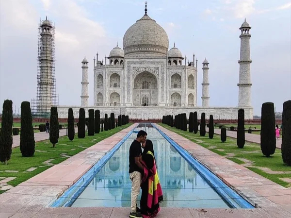 Explore Taj Mahal With Wildlife SOS