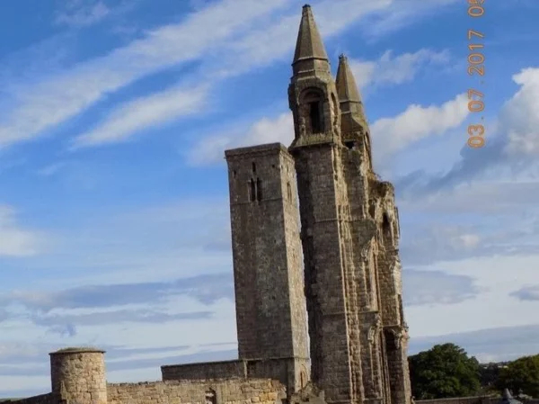 Edinburgh to St Andrews scenic private tour