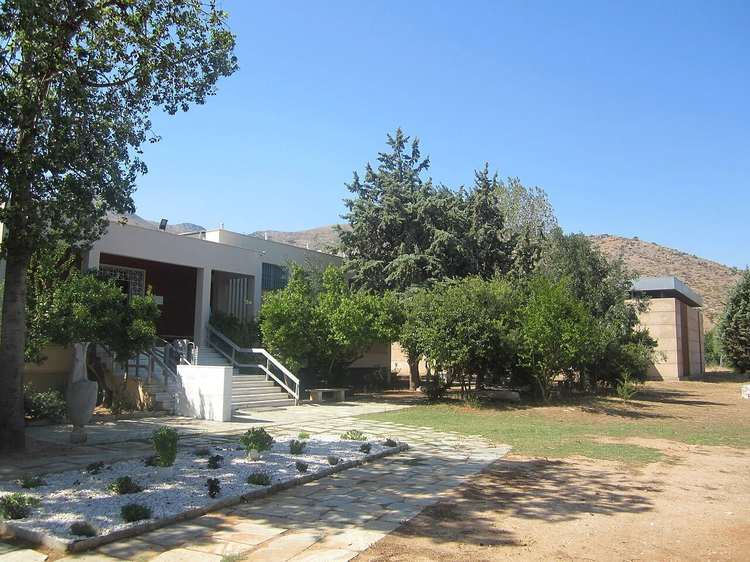 Gallery image
