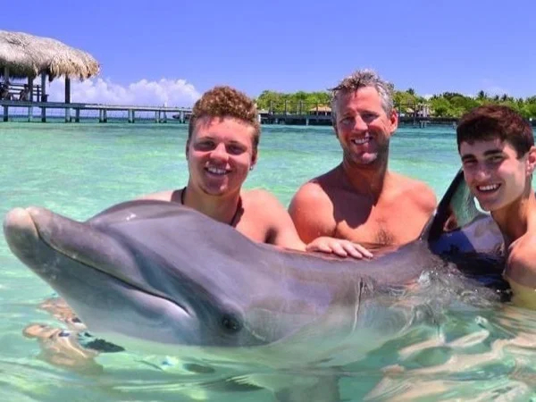 Roatan Animal Watching and Wildlife Sanctuary