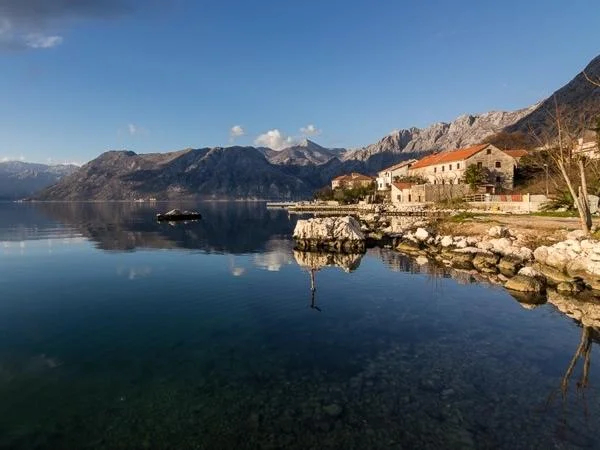 Kotor and Perast private tour, speed boat excursion with lunch