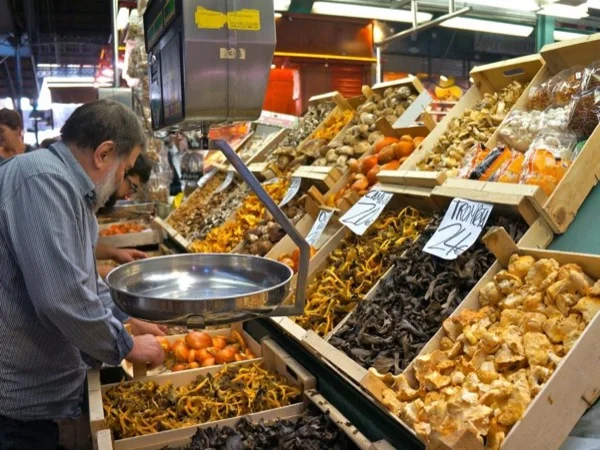 Barcelona Foodies - Half Day Private Tour