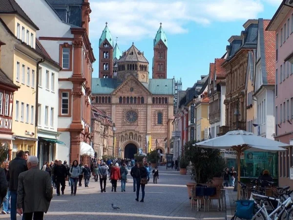 Fun day out in diverse Speyer.