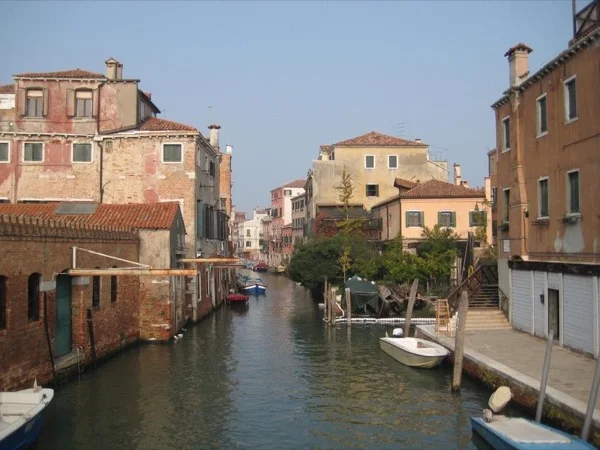 A Walk In The Hidden Treasures And Traditions Of Venice