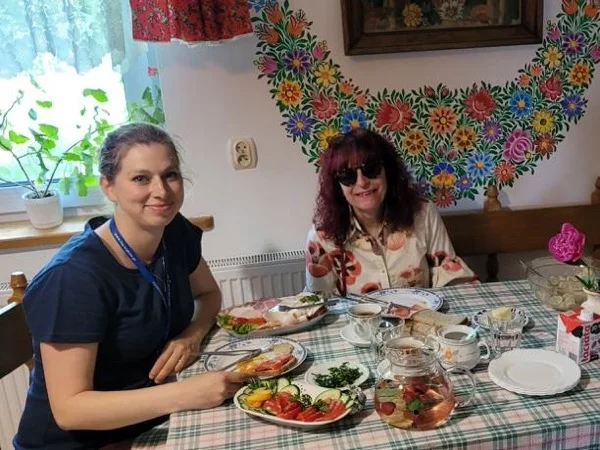 Zalipie: Polish Wine-Tasting & Homestyle Lunch Private Tour