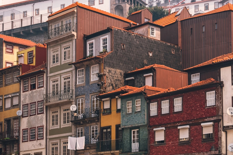 Complete Porto: Full-Day Walking Tour Through the Neighbourhoods