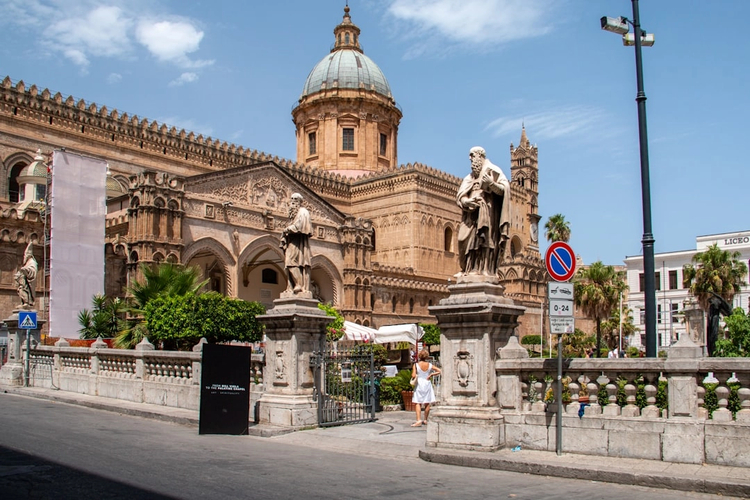 Ultimate Palermo: Full-Day Private Driving Tour from Highlights to Hidden Layers