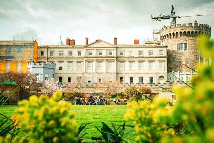 Ultimate Dublin: Full-Day Private Driving Tour from Highlights to Hidden Layers