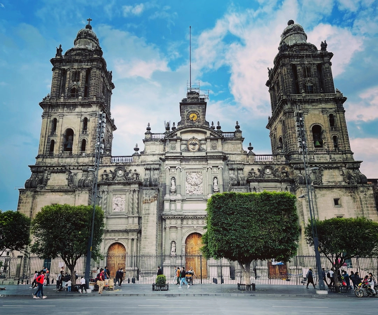 Ultimate Mexico City: Full-Day Private Driving Tour from Highlights to Hidden Layers