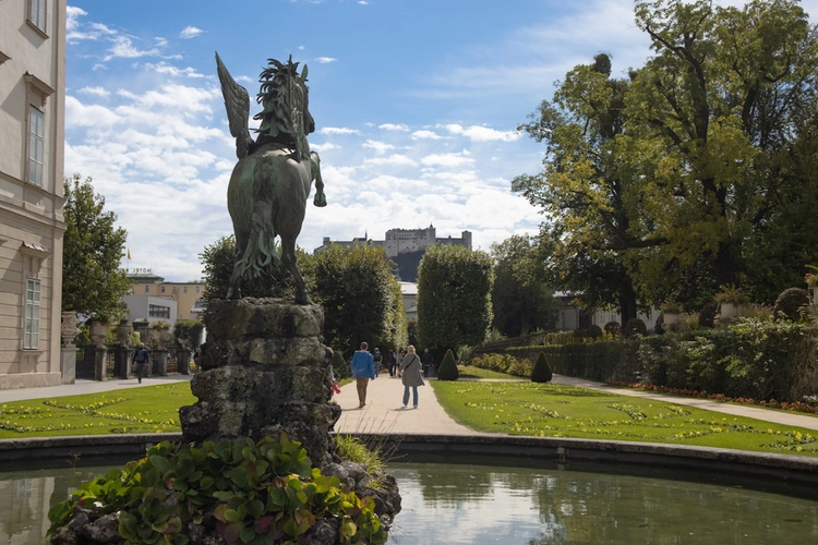 Essential Salzburg: Half-Day Walking Tour of the Major Highlights