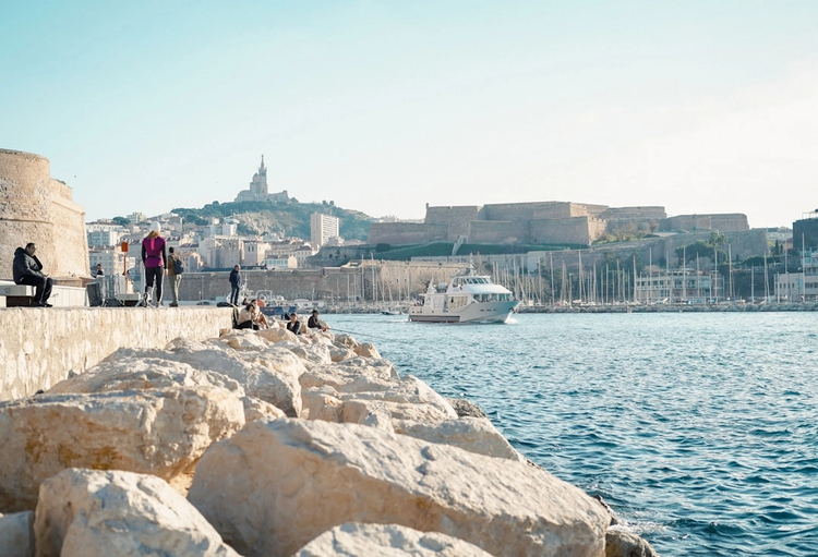 Essential Marseille: Half-Day Walking Tour of the Major Highlights