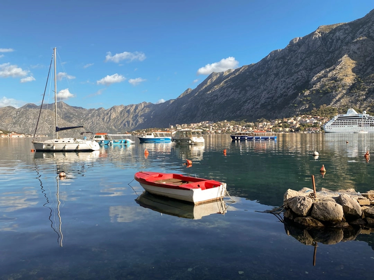 Classic Montenegro: Day Trip with Private Vehicle from Dubrovnik