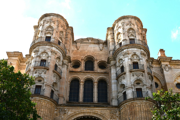Essential Malaga: Half-Day Walking Tour of the Major Highlights
