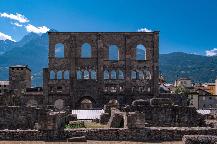 Classic Herculaneum and Mount Vesuvius: Day Trip with Private Vehicle from Pompeii