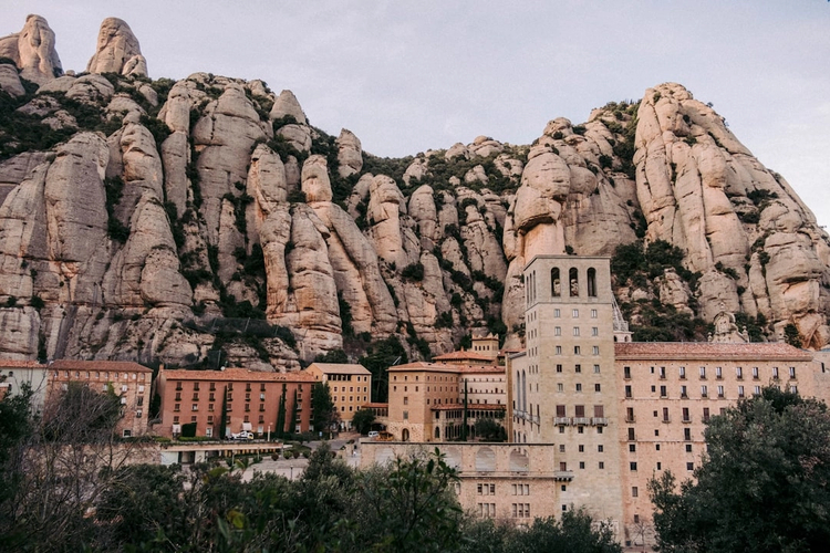Classic Montserrat Monastery: Day Trip with Private Vehicle from Barcelona