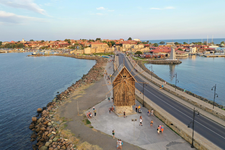 Cover media image