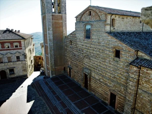 Authentically Tuscan, Montepulciano! Walking Tour around my home