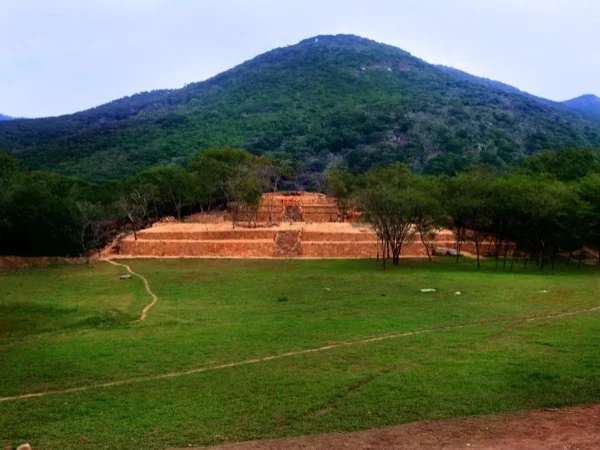 Tehuacalco, Archaeological zone - An hour from Acapulco, Mexico