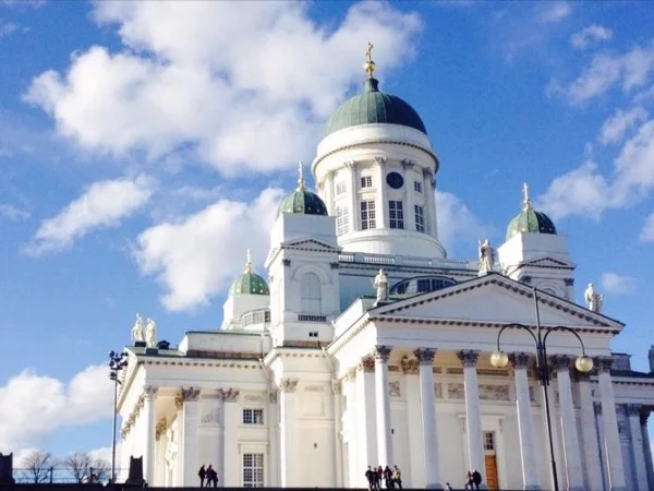 Discovering Helsinki on foot.