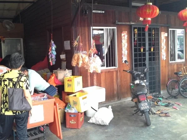 Beyond Kuala Lumpur -->  Rural Cottage Industries 