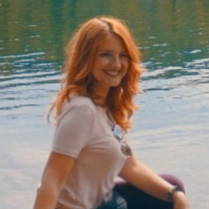 Ana B.