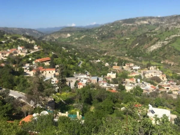 Tour the wine routes of Troodos Mountains