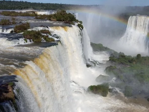 Iguassu Falls Brazilian Side include Transfer in and out Igu Airport (BRAZIL).