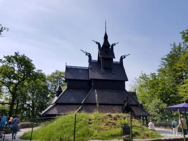 Historic sites: King's Castle, The Stave church & Grieg Museum Tour