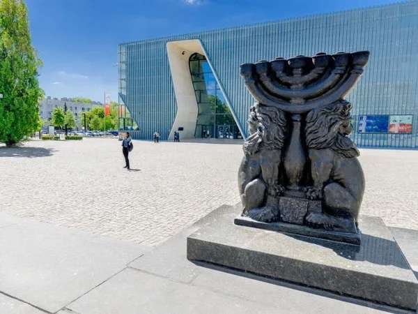 Jewish heritage half-day tour with POLIN museum