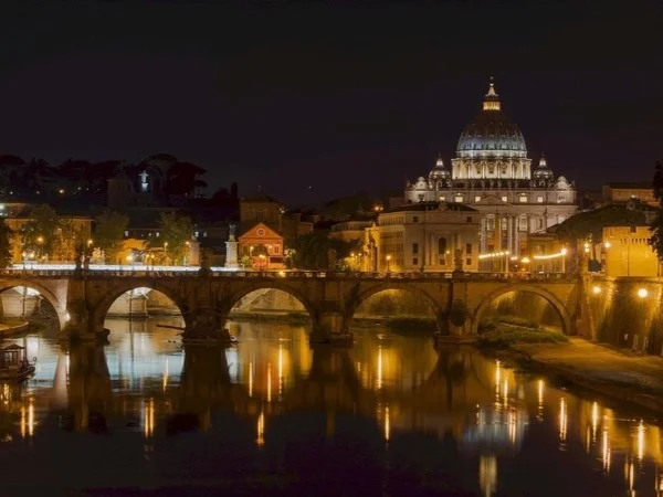 Spectacular Rome Tour by night