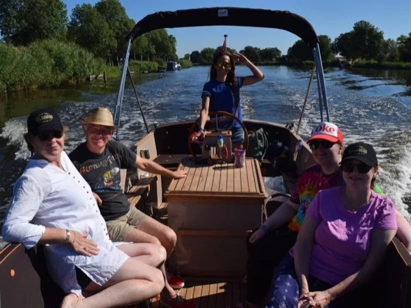 Exclusive guided boat tour to Amsterdam's countryside & wetlands