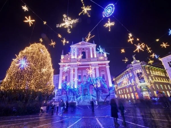 Winter tour - Stories of Ljubljana express Tour