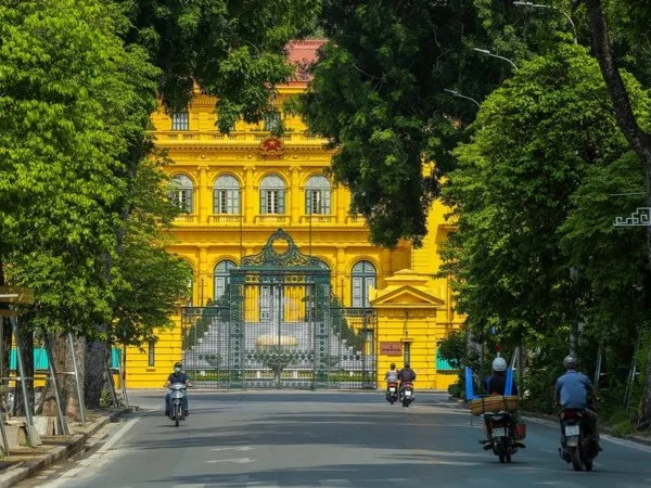 A Nice Glimpse of Hanoi Highlights - Full Day Tour