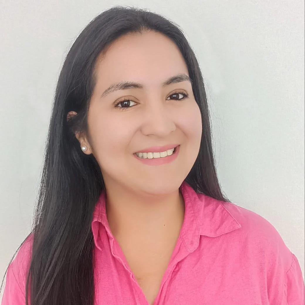Gabriela V.
