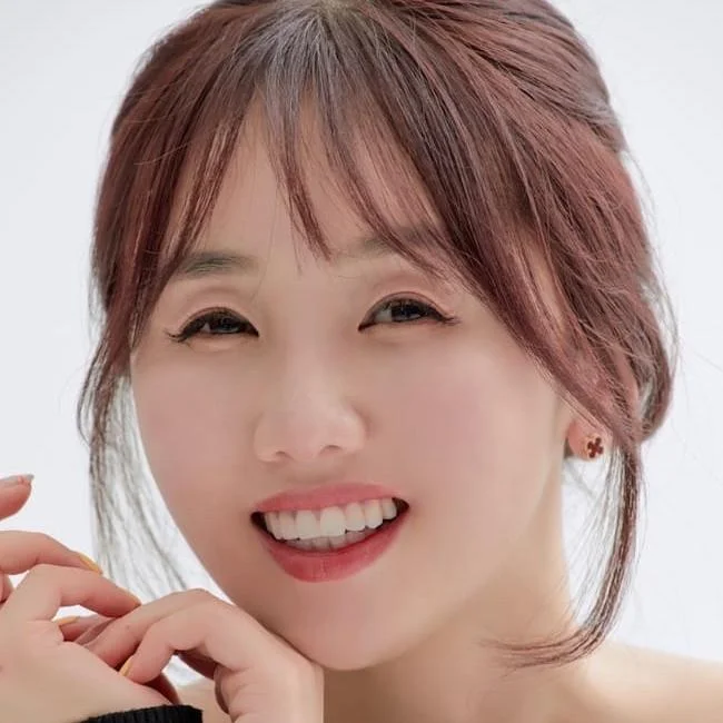 Minami E.