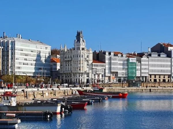Half Day La Coruña Walking Tour from a local gourmet's view!