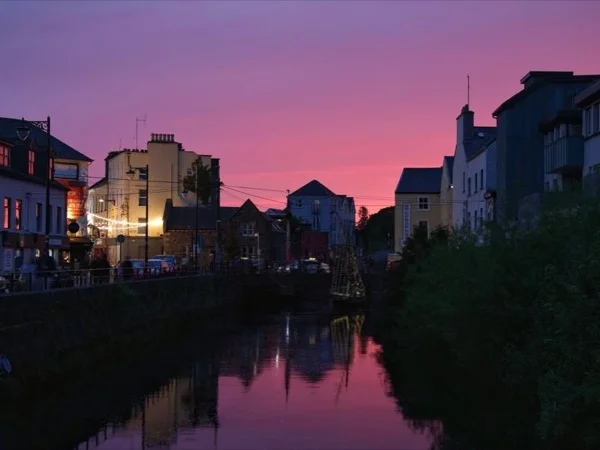Evening exploration of the medieval city of Galway with your Local Guide