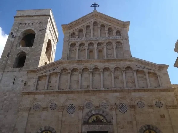 Cagliari Half Day History Tour in Castello